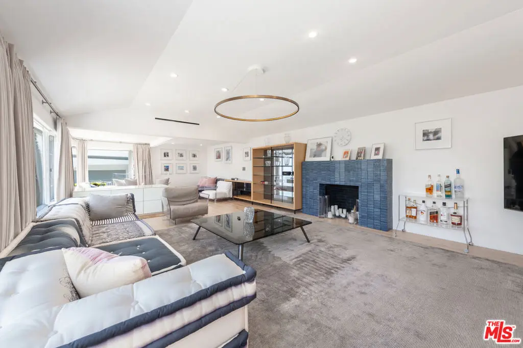 Single Family Residence for sale at 8501 Hedges Place, Los Angeles, CA featuring 2 beds and 2 baths