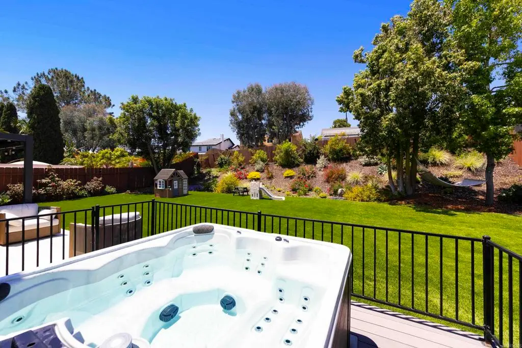 Single Family Residence for sale at 3577 Winslow Rd, Oceanside, CA featuring 5 beds and 4 baths
