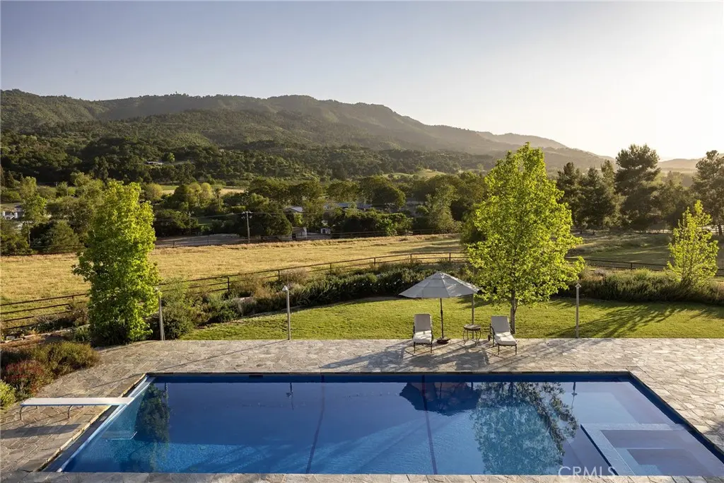 10585 Santa Paula Ojai Road, Ojai, CA — listing photo 1