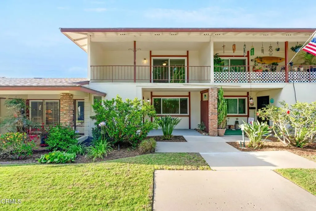 161 E Channel Islands Boulevard, Port Hueneme, CA — listing photo 1