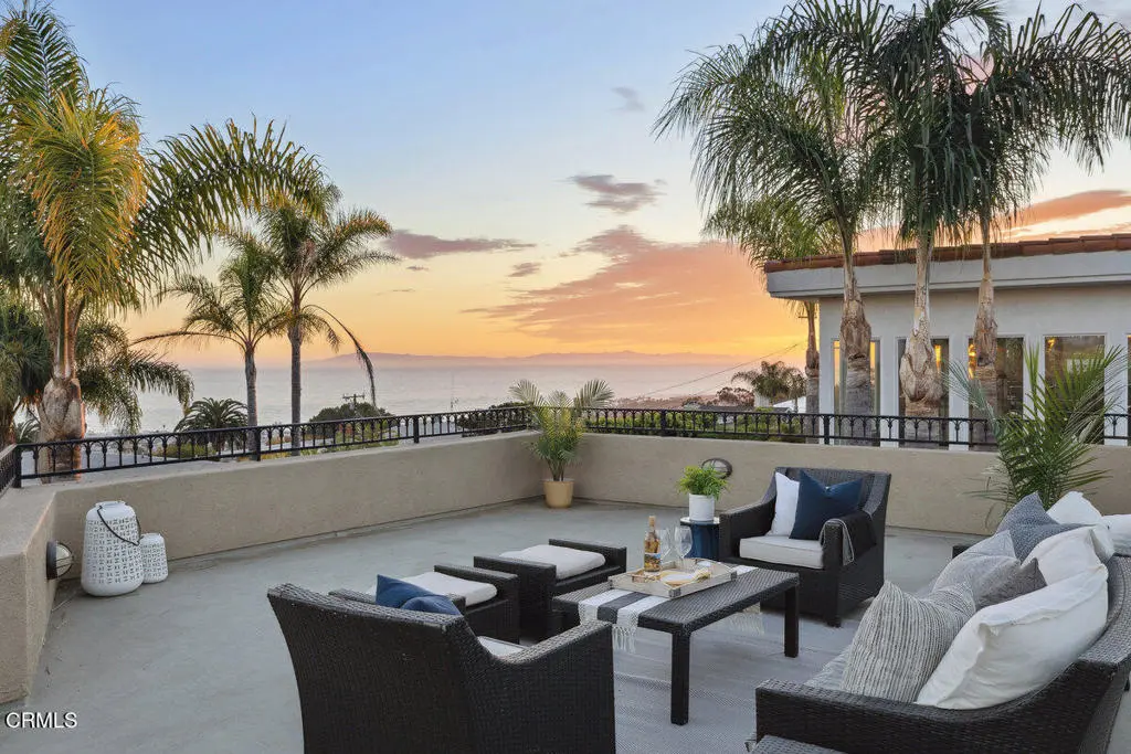 307 Artemisia Avenue, Ventura, CA — listing photo 1