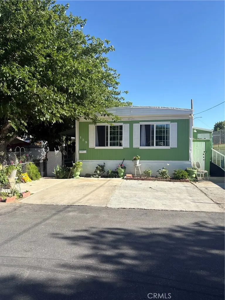 Manufactured In Park for sale at 37311 47TH ST E #129 129, Palmdale, CA featuring 2 beds and 1 bath