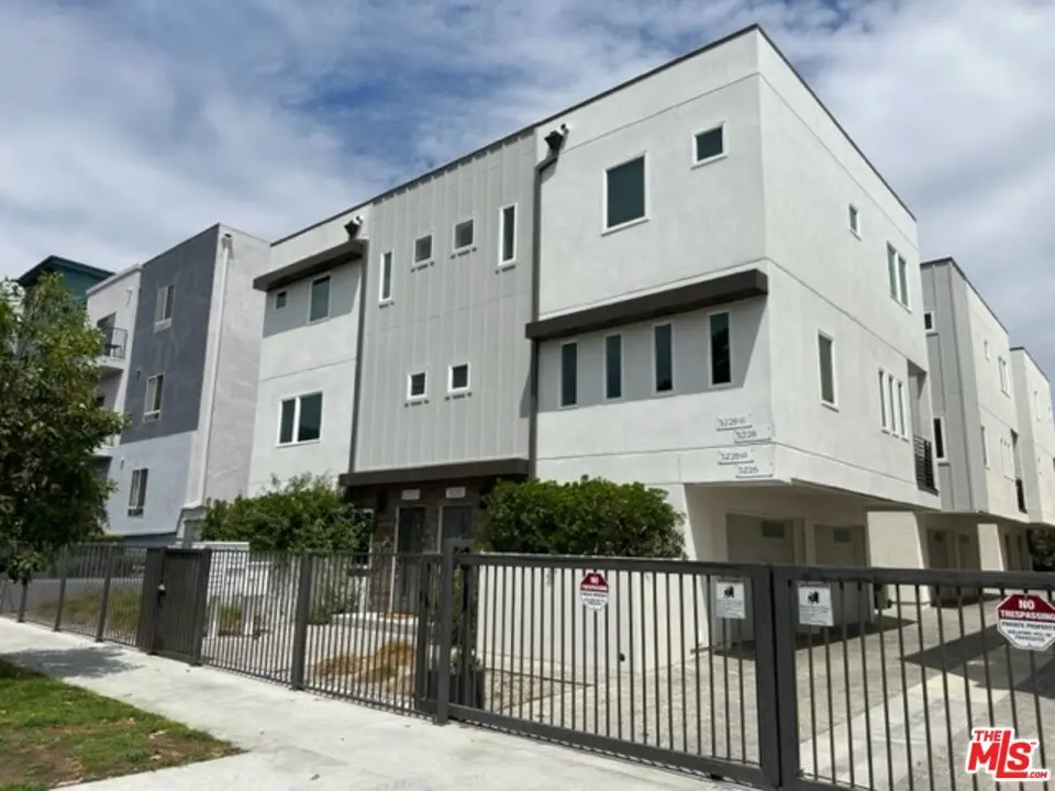 5222 Satsuma Avenue, North Hollywood, CA — listing photo 1