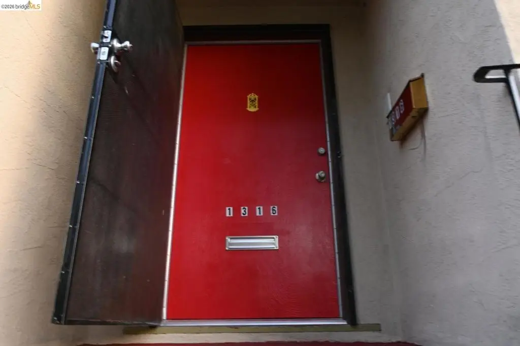 Single Family Residence for rent at 1316 Russell Street, Berkeley, CA featuring 4 beds and 3 baths