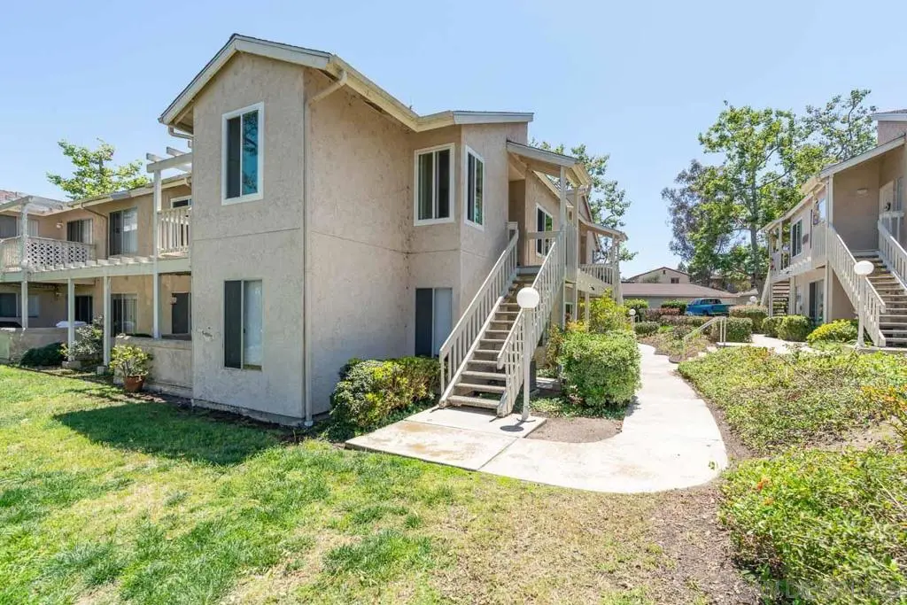 663 Diamond Way 229, Vista, CA — listing photo 1