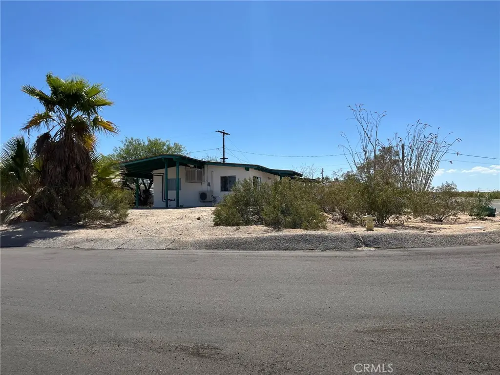 71995 Samarkand, 29 Palms, CA — listing photo 1
