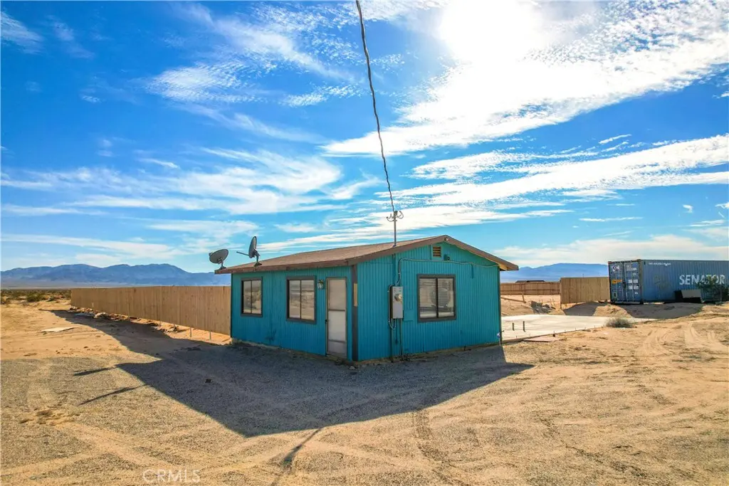 5226 Henry Road, 29 Palms, CA — listing photo 1