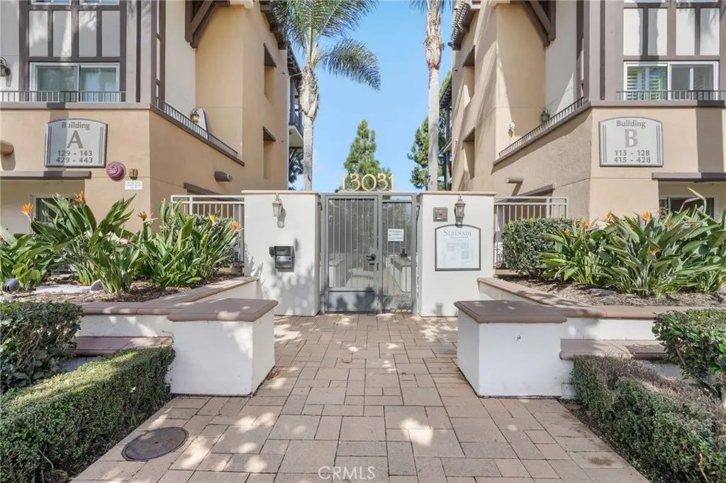 13031 Villosa Place 422, Playa Vista, CA — listing photo 1