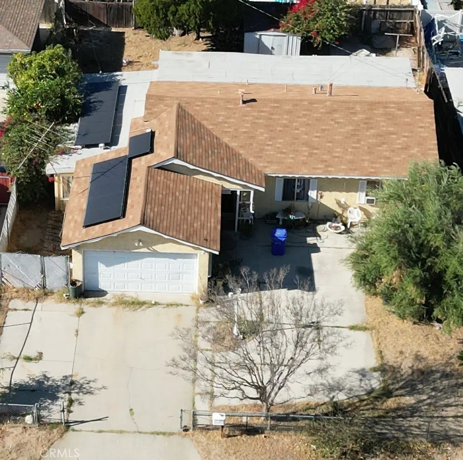 430 S Pampas, Rialto, CA — listing photo 1