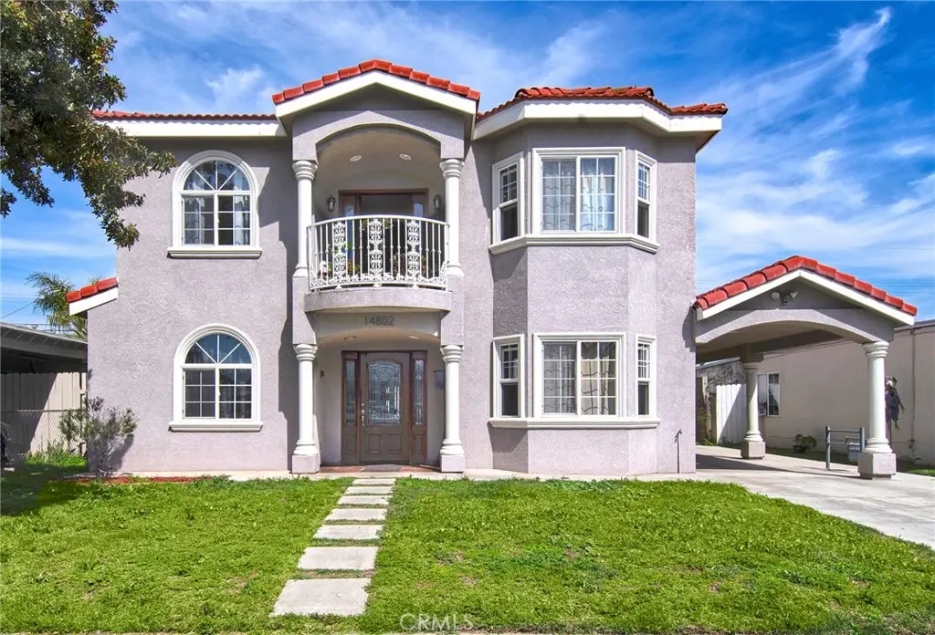 Residential Lease for rent at 14802 Leibacher, Norwalk, Los Angeles County, CA featuring 8 beds and 4 baths