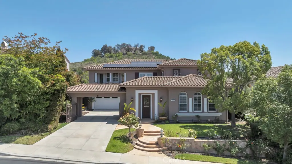 4158 Dakota Drive, Moorpark, CA — listing photo 1