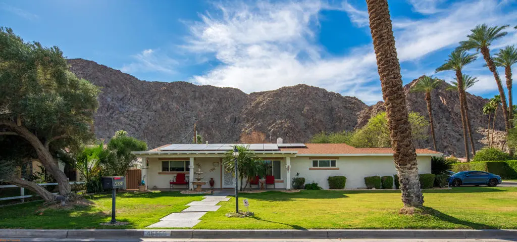 Single Family Residence for rent at 46555 Cameo Palms Drive, La Quinta, CA featuring 3 beds and 2 baths
