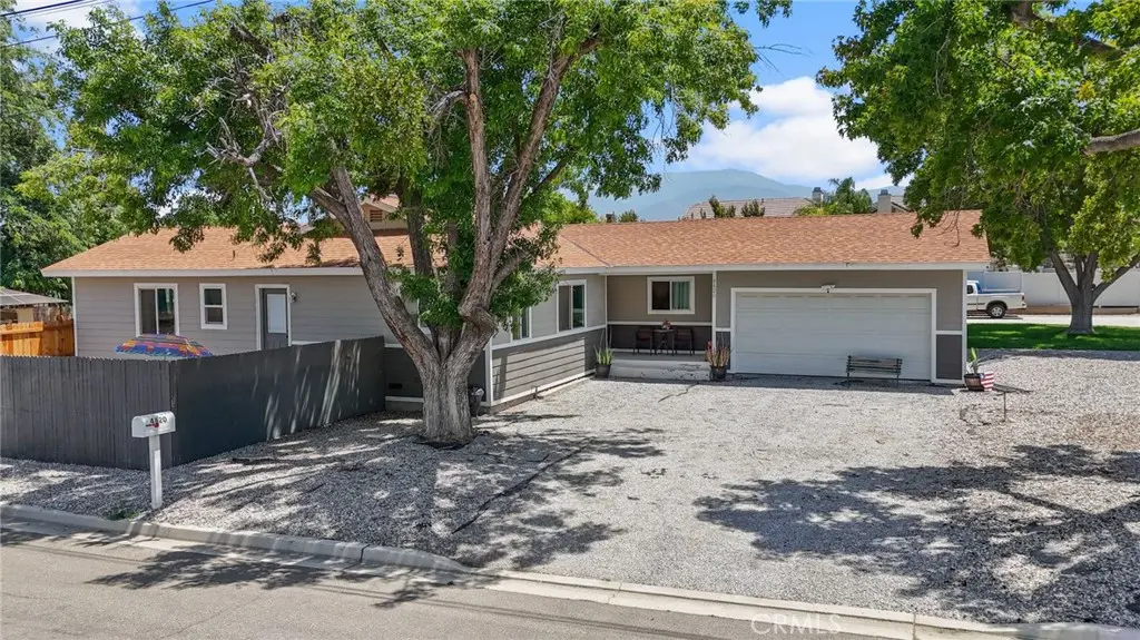 Single Family Residence for sale at 4620 East Charlton, Hemet, CA featuring 3 beds and 2 baths