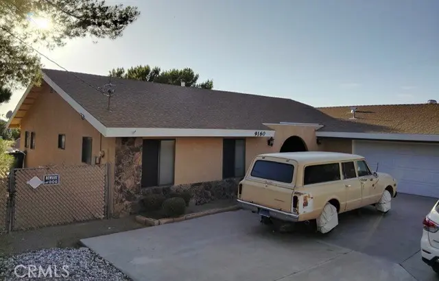 9160 Buena Vista, Apple Valley, CA — listing photo 1