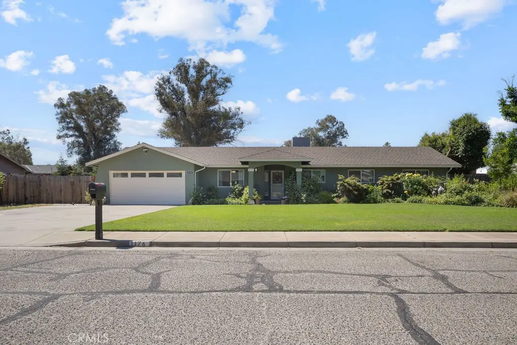 1176 Persimmon, Atwater, CA — listing photo 1