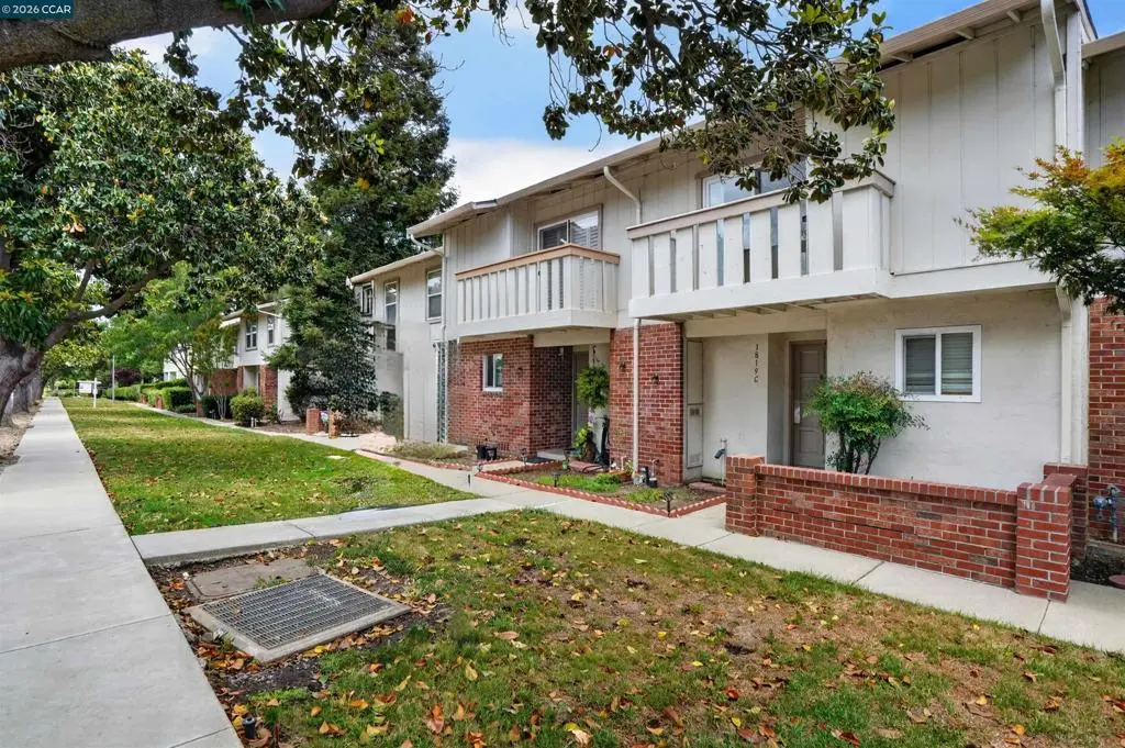 Townhouse for sale at 1819 Wildbrook Ct C, Concord, CA featuring 2 beds and 3 baths