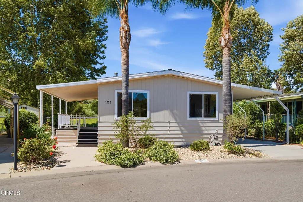 Manufactured In Park for sale at 15750 Arroyo Drive 121, Moorpark, CA featuring 2 beds and 2 baths