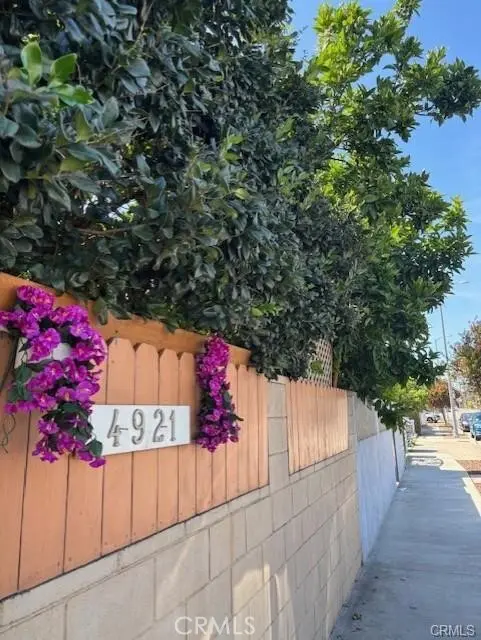 Duplex for sale at 4921 S Centinela, Los Angeles, CA