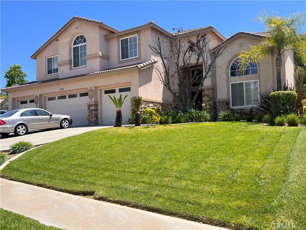 36335 Canyon Terrace, Yucaipa, CA — listing photo 1