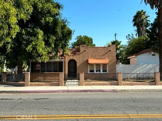 Single Family Residence for sale at 629 E Latham Avenue, Hemet, CA featuring 3 beds and 1 bath