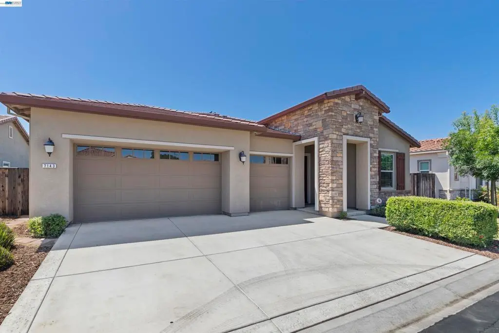 7143 Lakehead Way, Discovery Bay, CA — listing photo 1