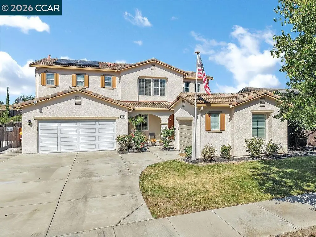 Single Family Residence for sale at 621 Allagash Ct, Oakley, CA featuring 5 beds and 4 baths