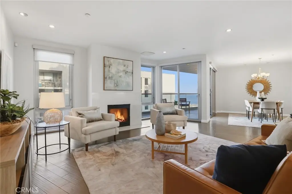 Condominium for sale at 23 4th Place 6, Long Beach, CA featuring 4 beds and 3 baths