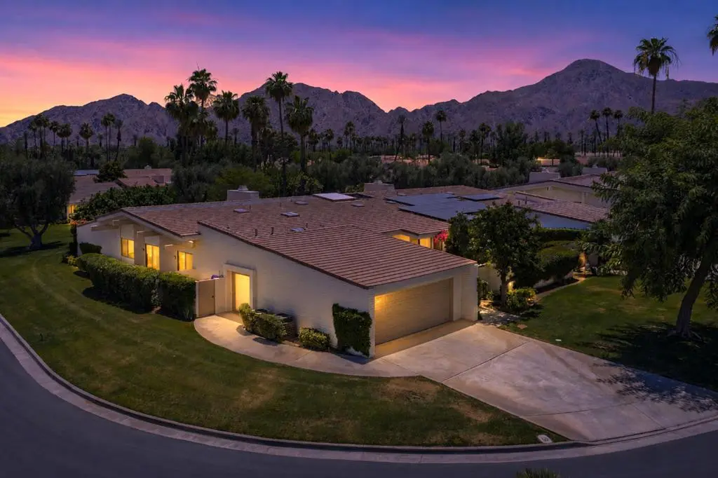 Single Family Residence for sale at 44844 Oro Grande Circle, Indian Wells, CA featuring 3 beds and 4 baths