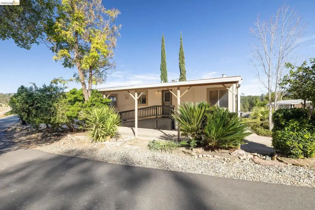 18717 Mill Villa Rd, Jamestown, CA — listing photo 1