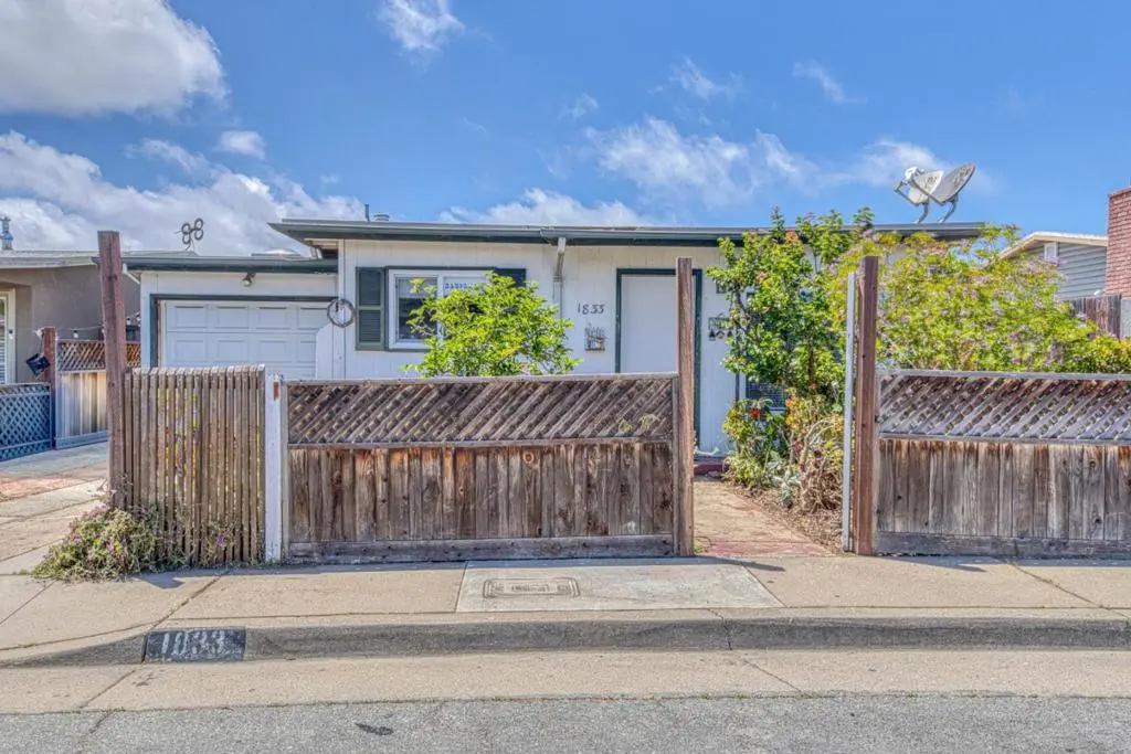 1833 Waring Street, Seaside, CA — listing photo 1