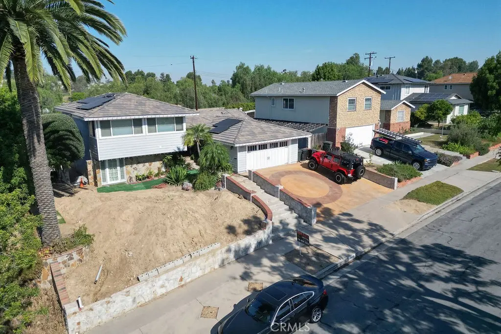 2419 Deerpark, Fullerton, CA — listing photo 1