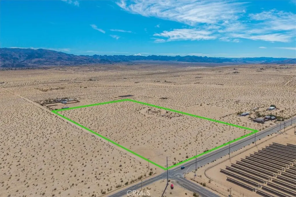 3888 Desert Heights Drive, 29 Palms, CA — listing photo 1