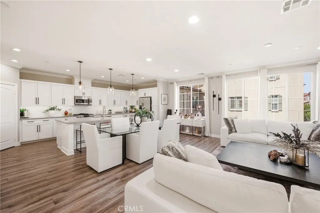 Townhouse for sale at 442 Stratus 4, Simi Valley, CA featuring 3 beds and 4 baths