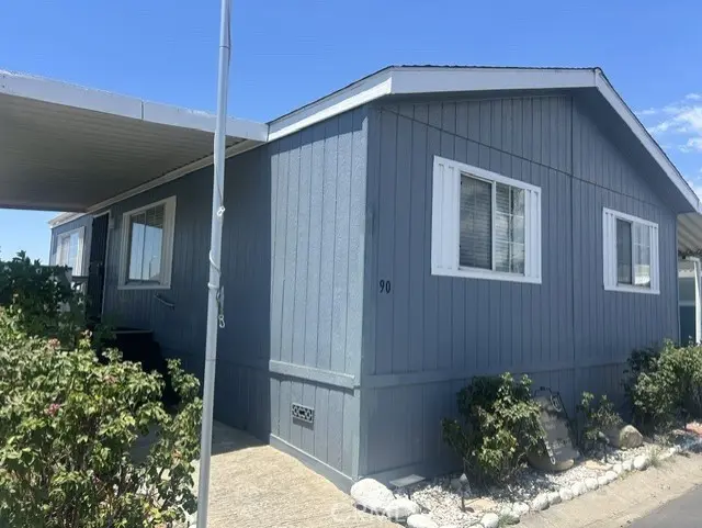 2140 90 Mentone, Mentone, CA — listing photo 1