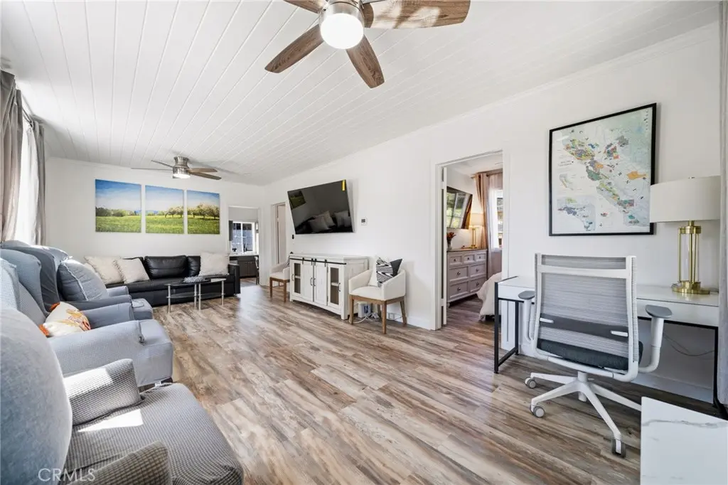 1403 B, Napa, CA — listing photo 1
