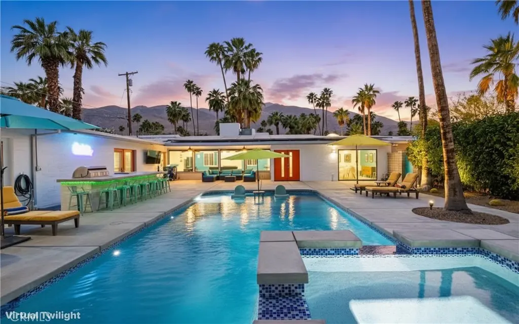 Residential Lease for rent at 1523 E San Lorenzo, Palm Springs, Riverside County, CA featuring 5 beds and 5 baths