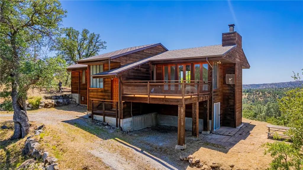 32774 Road 400, Coarsegold, CA — listing photo 1