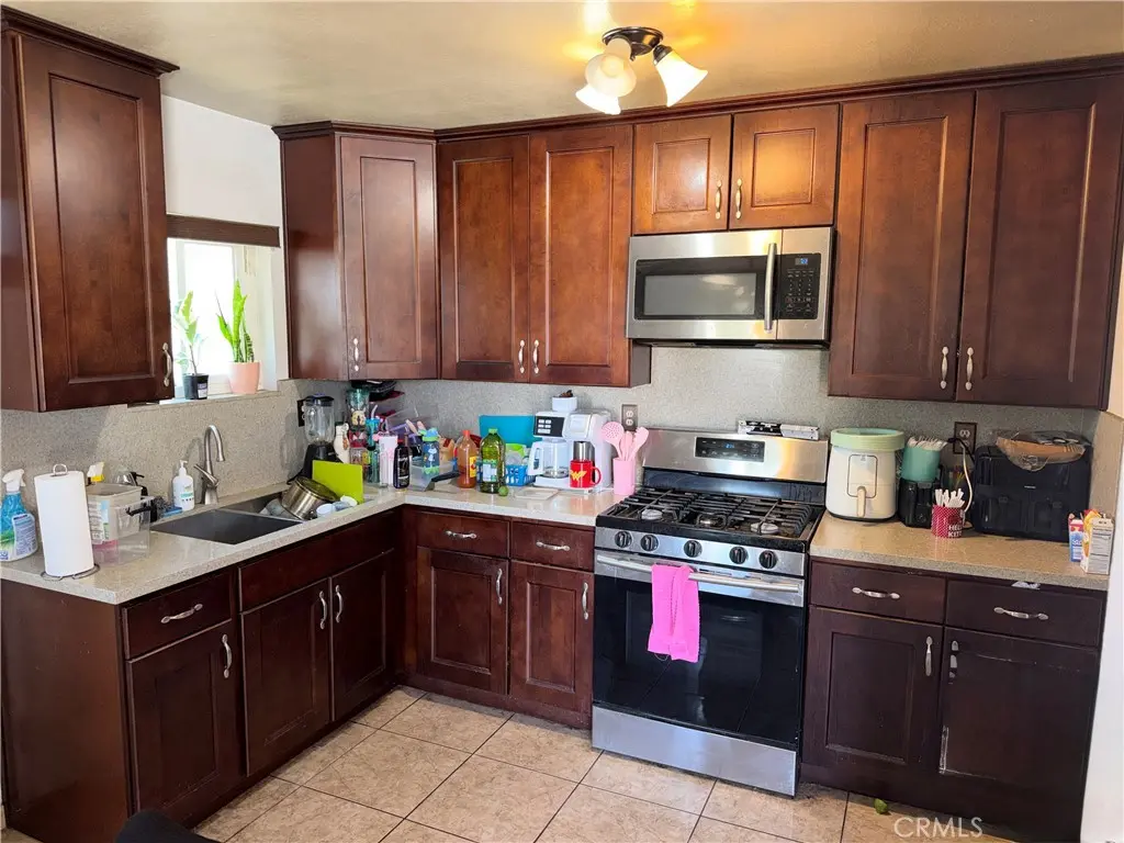 1263 N Phillips, Banning, CA — listing photo 1