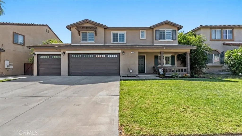 Single Family Residence for sale at 7131 Lemon Grass, Eastvale, CA featuring 4 beds and 3 baths