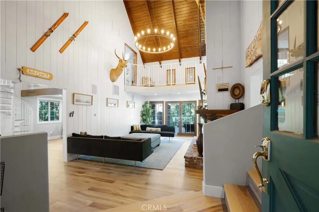 135 S Fairway Drive, Lake Arrowhead, CA — listing photo 1