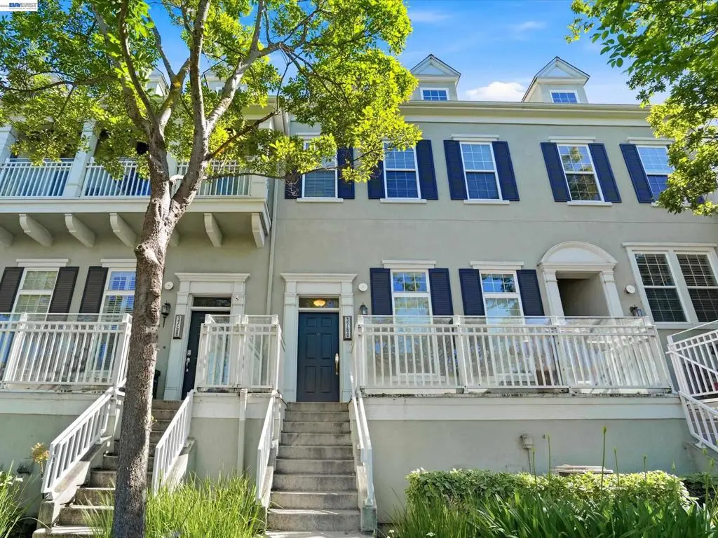 Condominium for sale at 3760 Central Pkwy, Dublin, CA featuring 4 beds and 4 baths