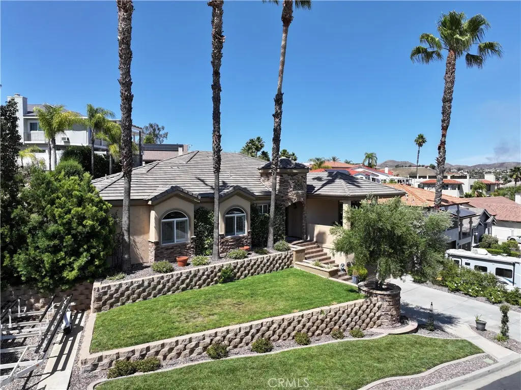 Single Family Residence for sale at 22142 Hoofbeat, Canyon Lake, CA featuring 3 beds and 4 baths