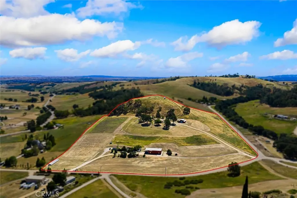 6998 Kingsbury Road, Templeton, CA — listing photo 1