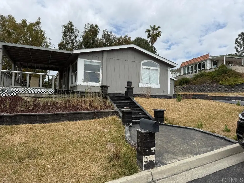 Manufactured On Land for sale at 28776 Calle De Escarpado, Murrieta, CA featuring 2 beds and 2 baths