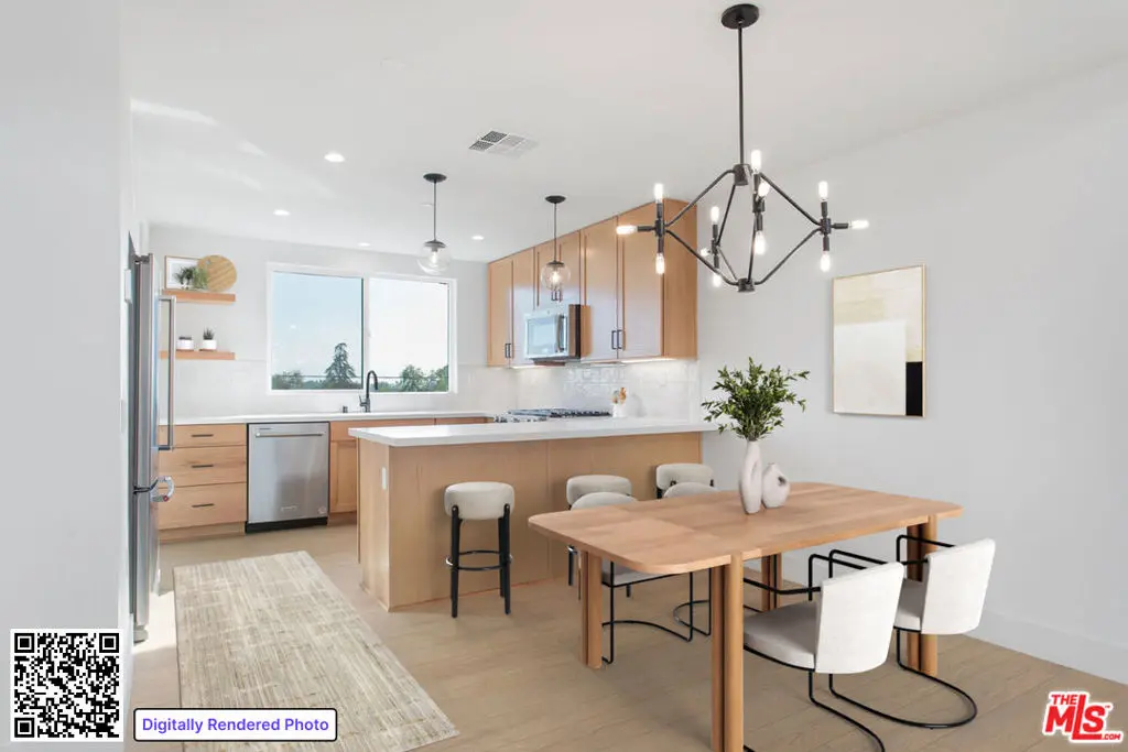 11222 W Lyon Lane 10, North Hollywood, CA — listing photo 1