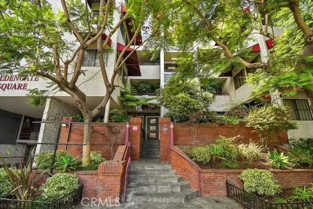 Condominium for sale at 730 W 4th, Long Beach, CA featuring 2 beds and 2 baths