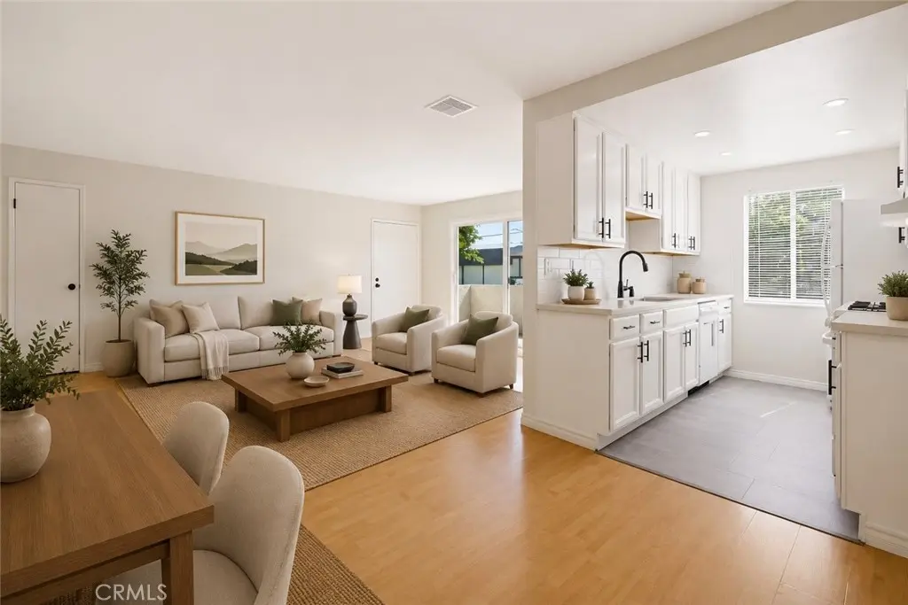 5055 Coldwater Canyon Avenue 105, Sherman Oaks, CA — listing photo 1