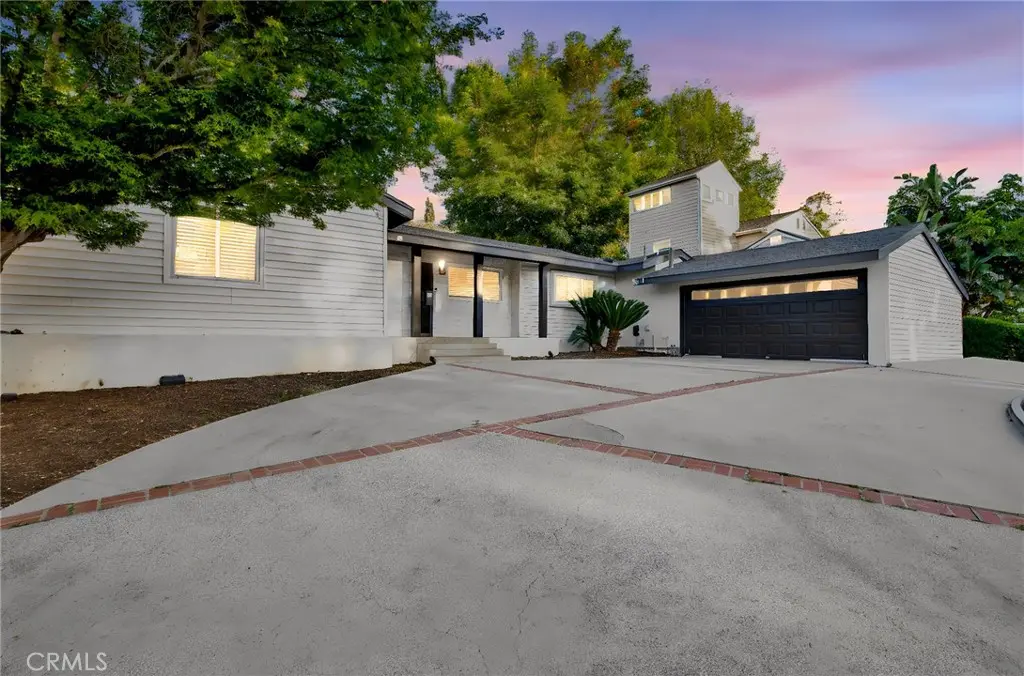 4210 Sepulveda Boulevard, Sherman Oaks, CA — listing photo 1