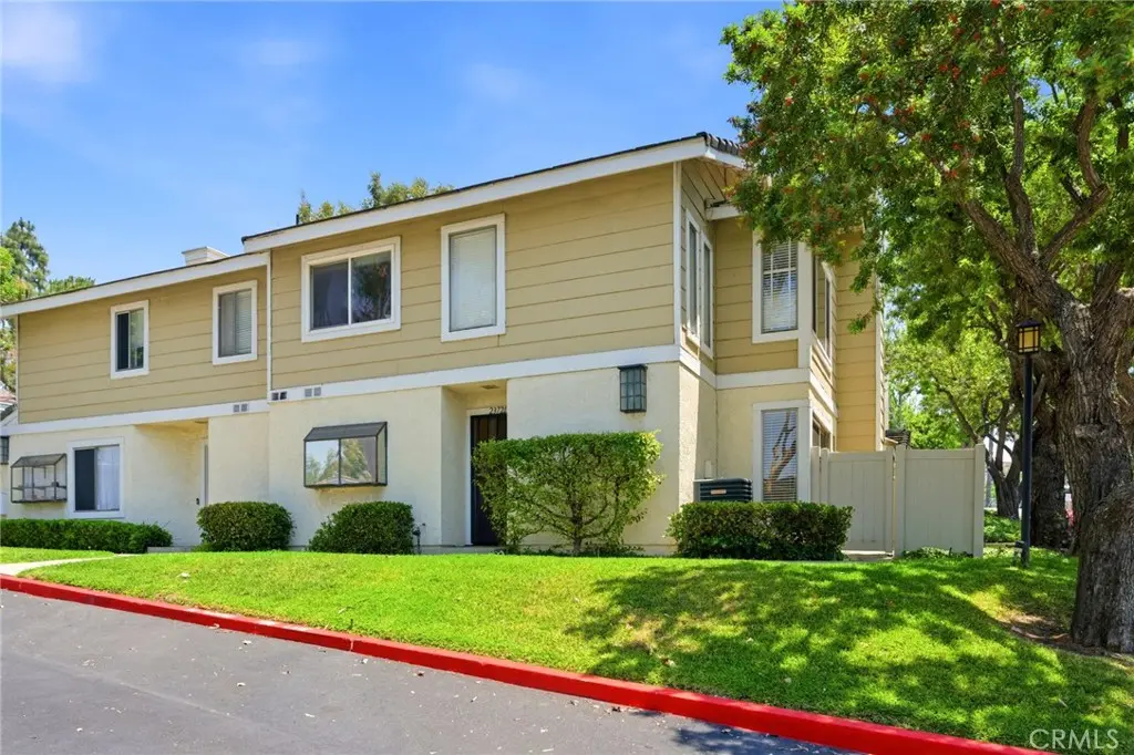 Condominium for sale at 23721 Highland Valley Road, Diamond Bar, CA featuring 2 beds and 3 baths