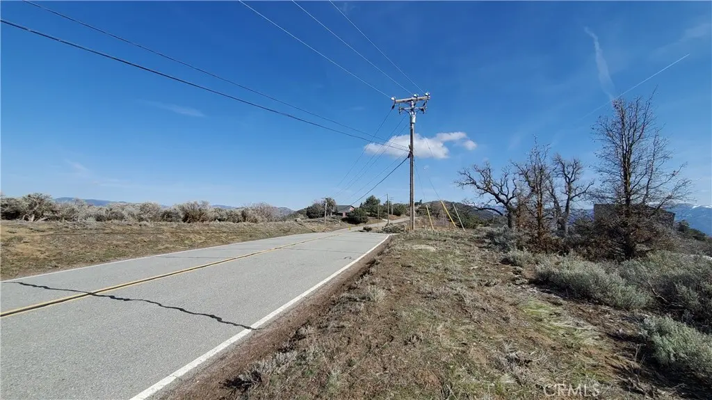 25041 Jacaranda Drive, Tehachapi, CA — listing photo 1